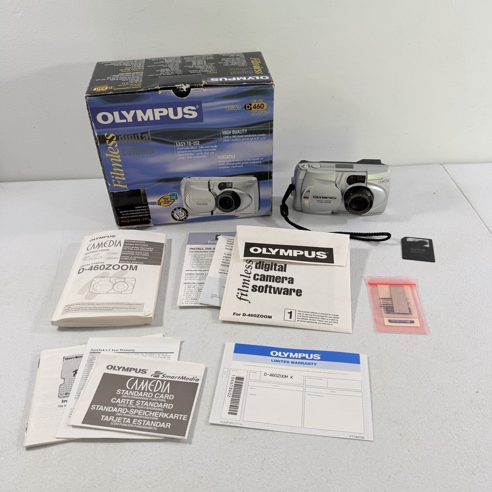 Olympus Camedia D-460 Zoom Digital Camera Silver 1.3MP Autofocus 3x Optical Zoom